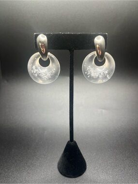 Vintage clear lucite bubble donut clip on earrings silver tone mod statement